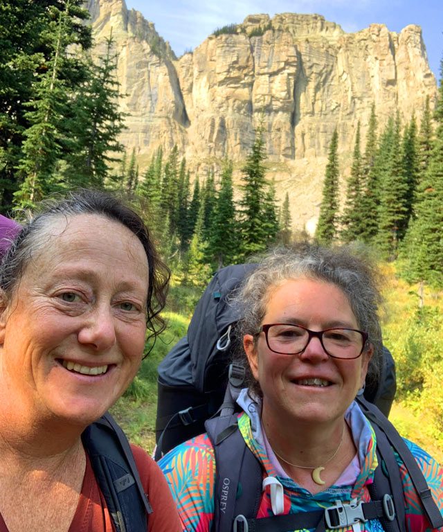 heather-jennyfer-glacier-national-park